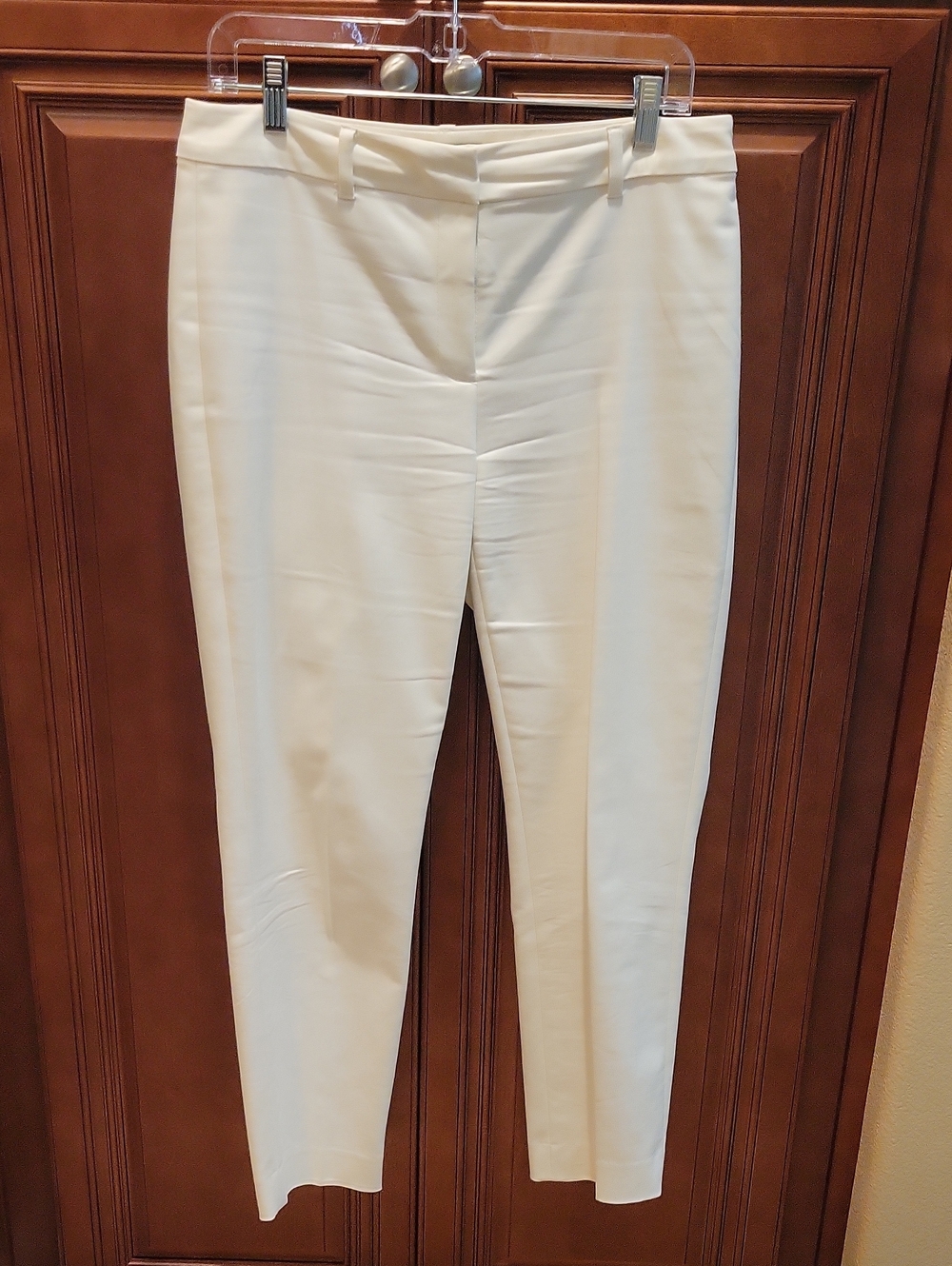 White House Black Market White Ankle Pants